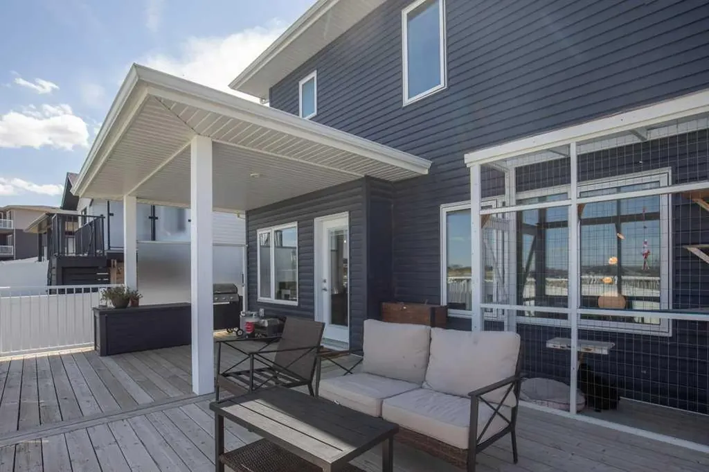 4185 Ryders Ridge Boulevard Sylvan Lake AB T4S 0G3