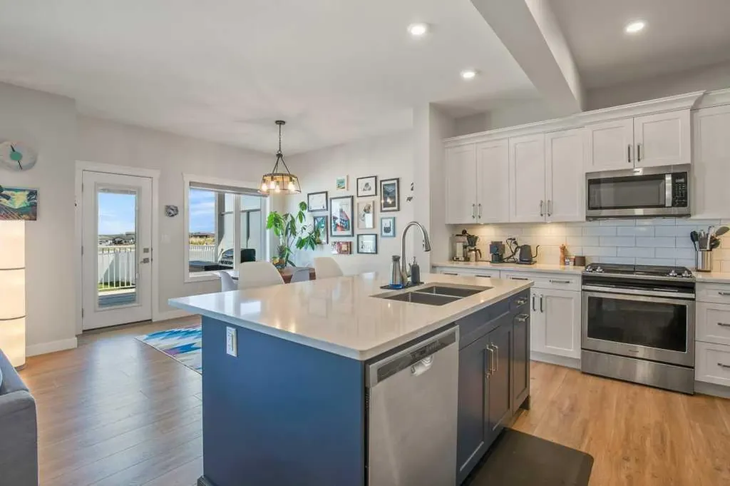 4185 Ryders Ridge Boulevard Sylvan Lake AB T4S 0G3