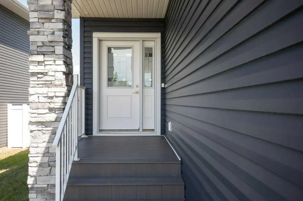 4185 Ryders Ridge Boulevard Sylvan Lake AB T4S 0G3