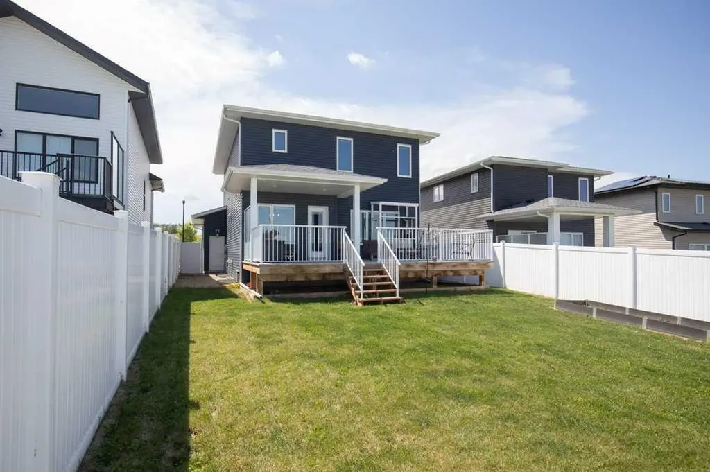 4185 Ryders Ridge Boulevard Sylvan Lake AB T4S 0G3