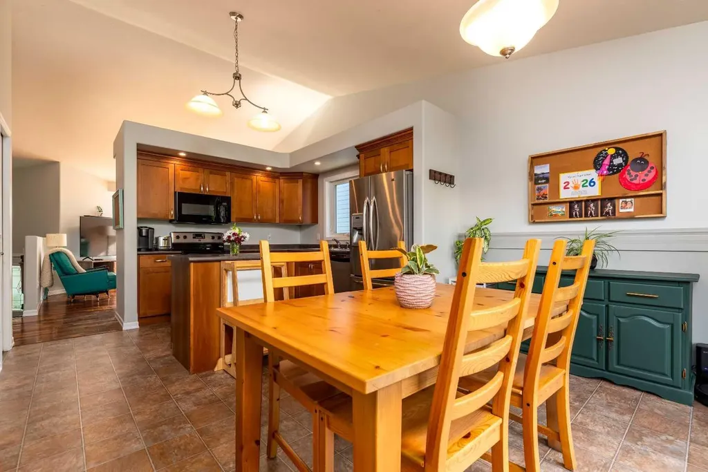 1519 49 Avenue Lloydminster SK S9V 2E7