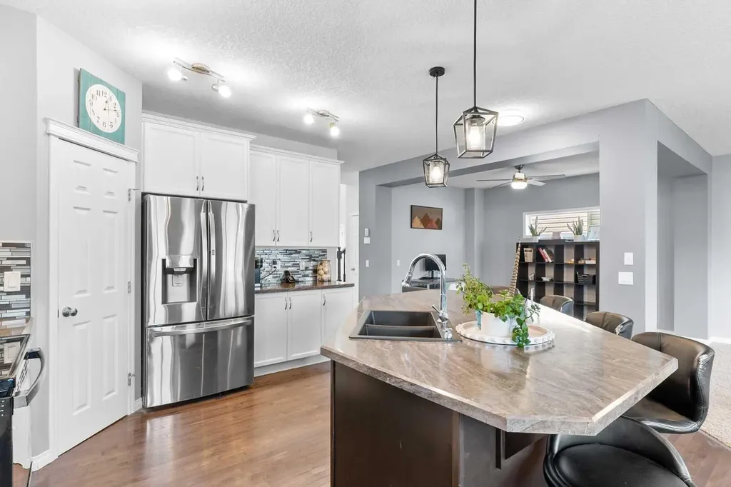106 Morningside Circle SW Airdrie AB T4B 0L8