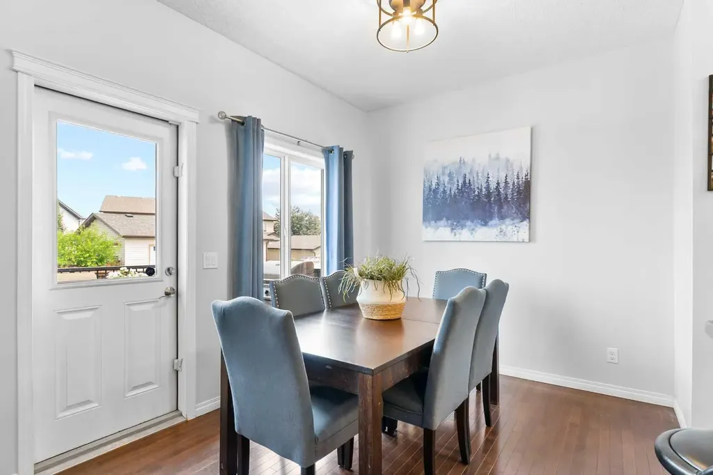 106 Morningside Circle SW Airdrie AB T4B 0L8
