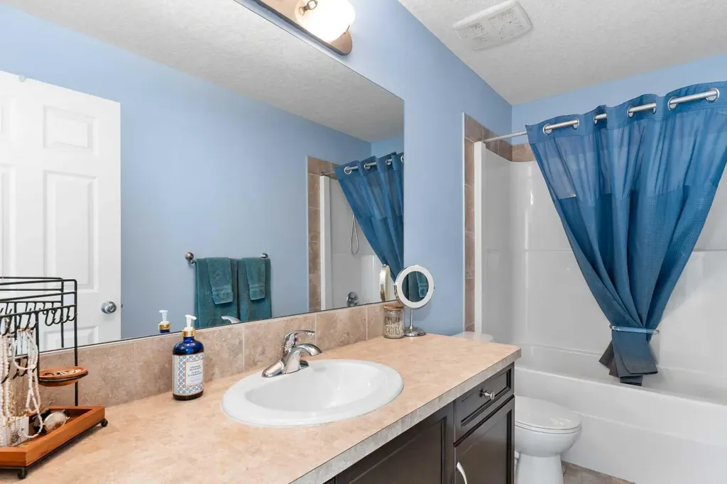 106 Morningside Circle SW Airdrie AB T4B 0L8