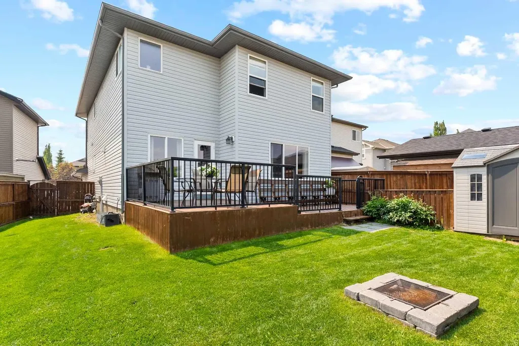 106 Morningside Circle SW Airdrie AB T4B 0L8