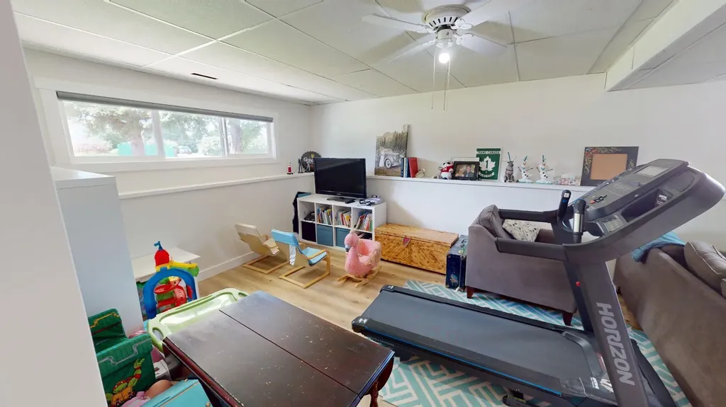 812 3 Avenue Bassano AB T0J0B0