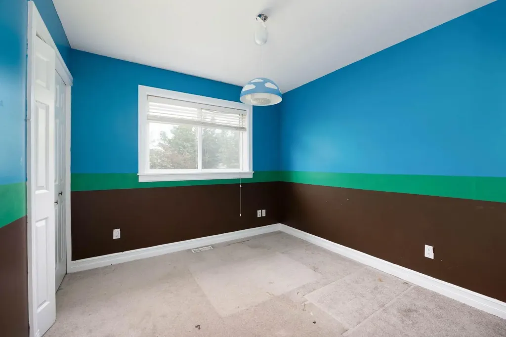 209 Laffont Bay Fort Mcmurray AB t9m2r3