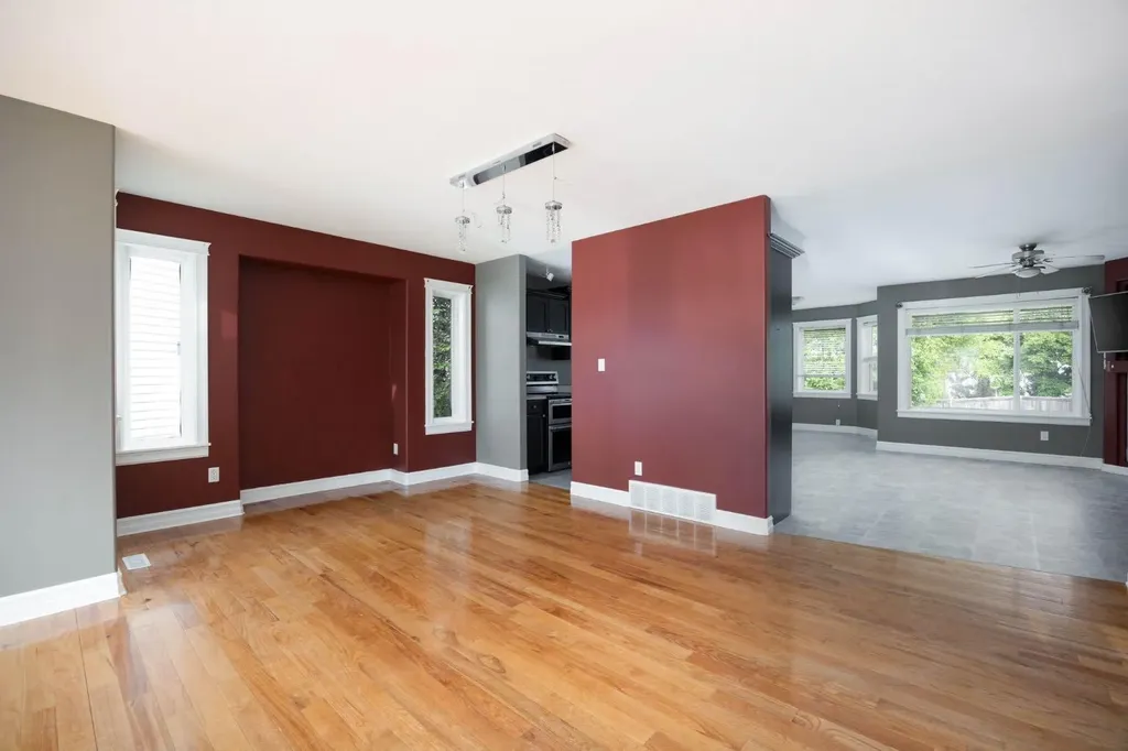 209 Laffont Bay Fort Mcmurray AB t9m2r3