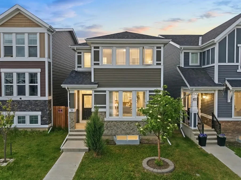 31 Red Embers Lane NE Calgary AB T3N 1B6