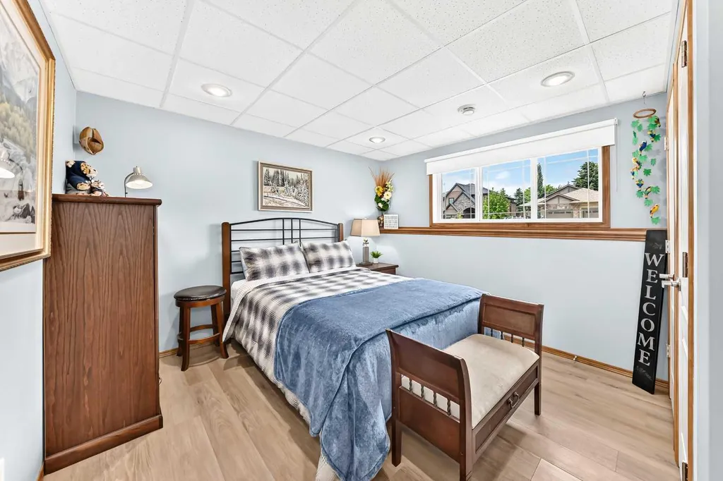 6368 58 Avenue Innisfail AB T4G 0A1