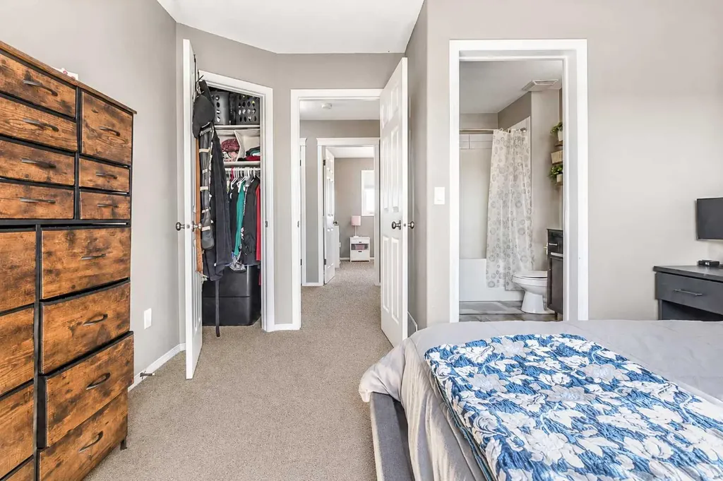 306 17 Street Brooks AB T1R 1R2