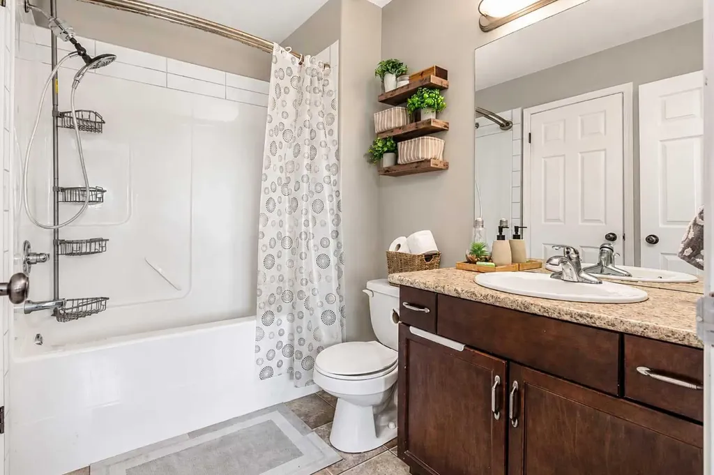 306 17 Street Brooks AB T1R 1R2