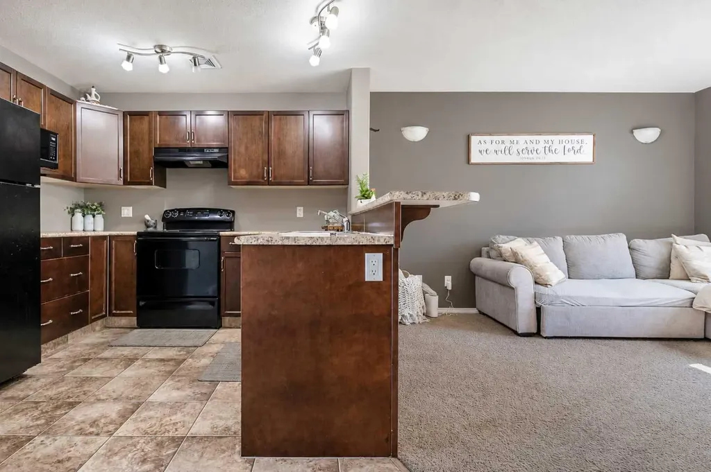 306 17 Street Brooks AB T1R 1R2