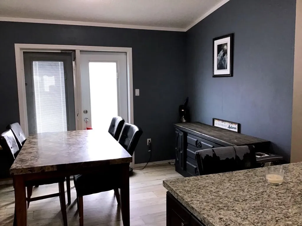 151 River Valley Estates Whitecourt AB T7S1K1