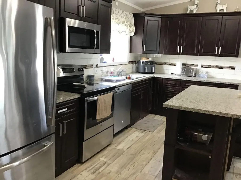 151 River Valley Estates Whitecourt AB T7S1K1