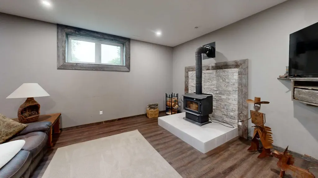 674143 168 Street E Rural Foothills County AB T1S3L8