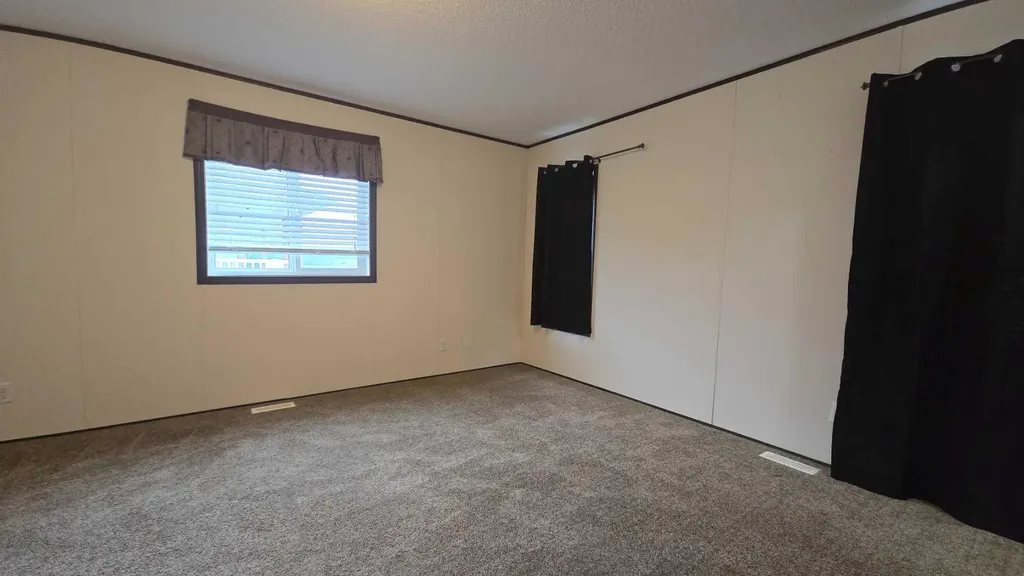10209 92 Avenue Lac La Biche AB T0A 2C0
