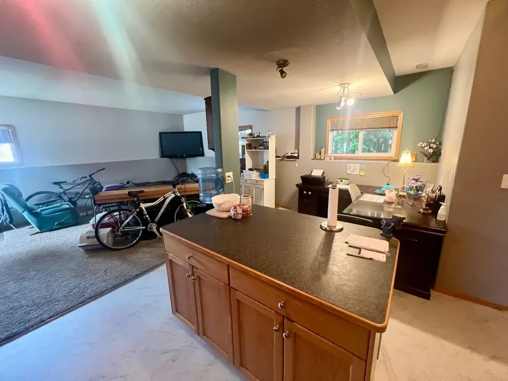 660 Red Oak Close Rural Red Deer County AB T4S0B5
