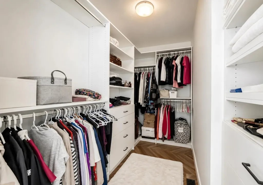 1304 Rutherford Road Edmonton AB T6W0B4