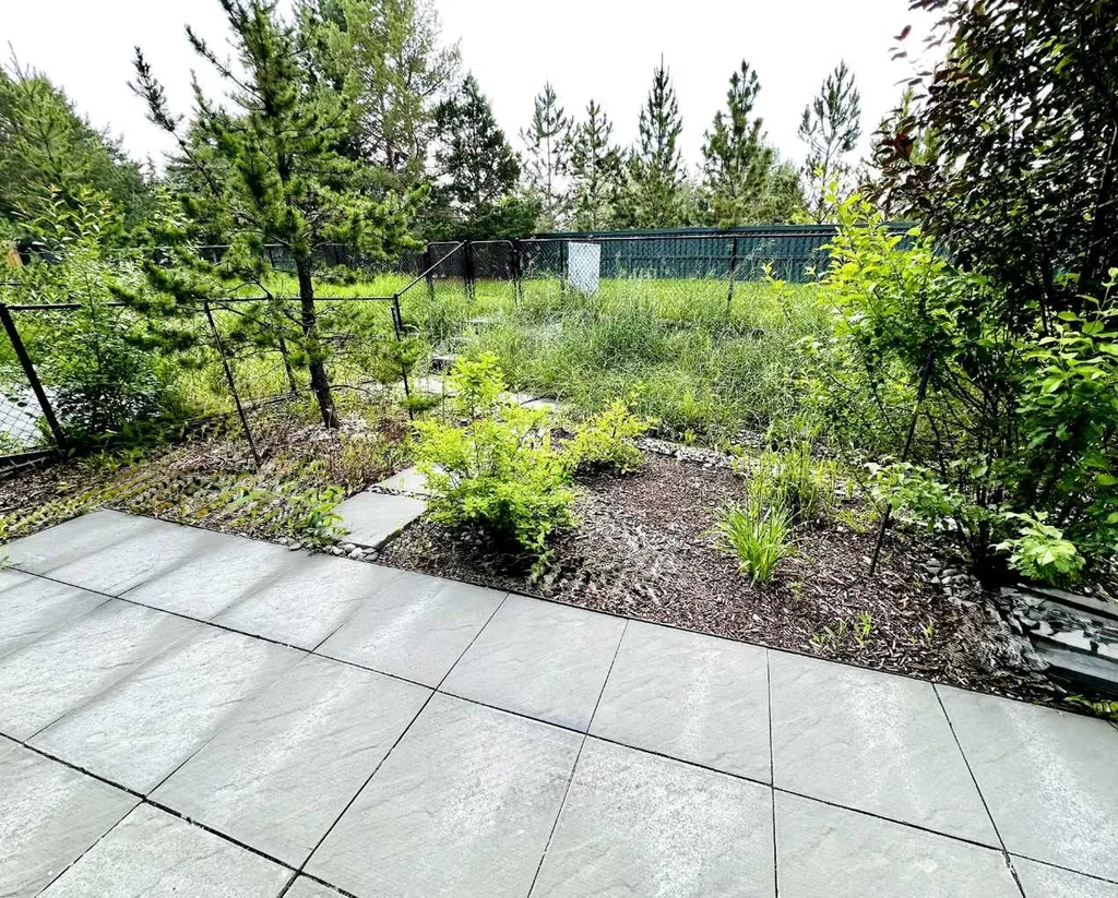 1304 Rutherford Road Edmonton AB T6W0B4