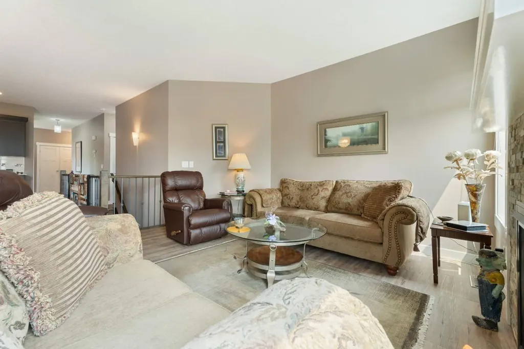 1911 High Park Circle NW High River AB T1V 0E7