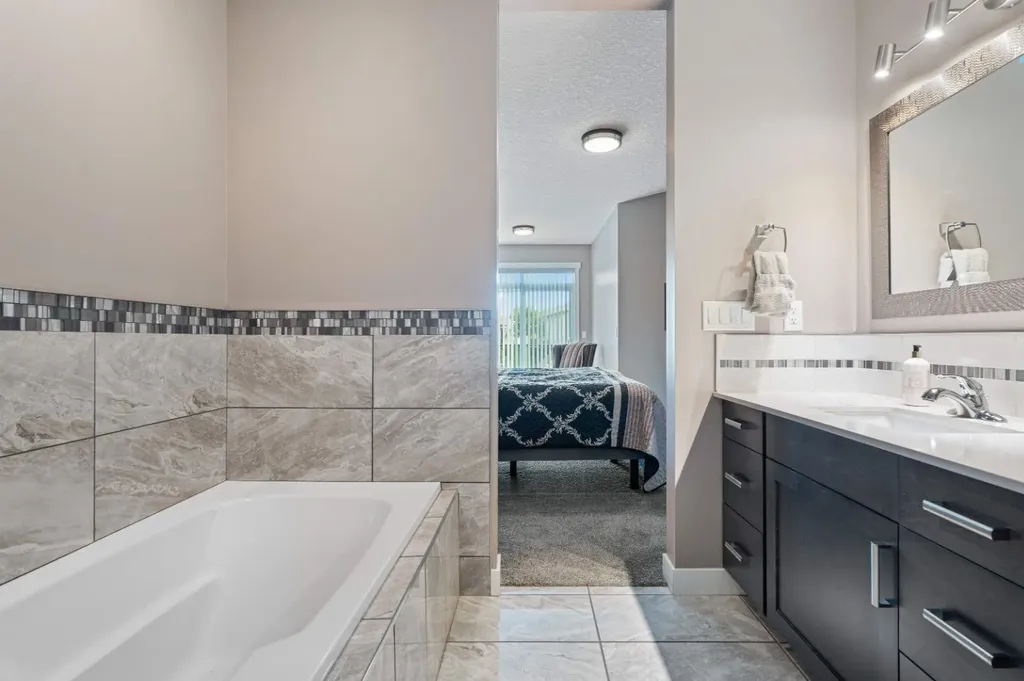 1911 High Park Circle NW High River AB T1V 0E7