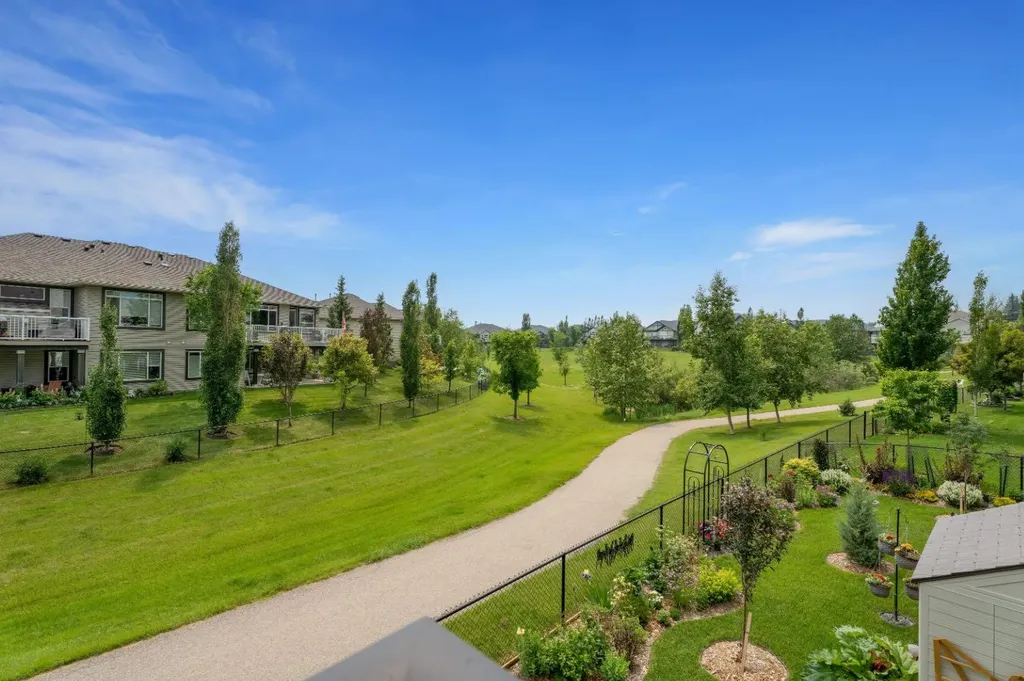 1911 High Park Circle NW High River AB T1V 0E7