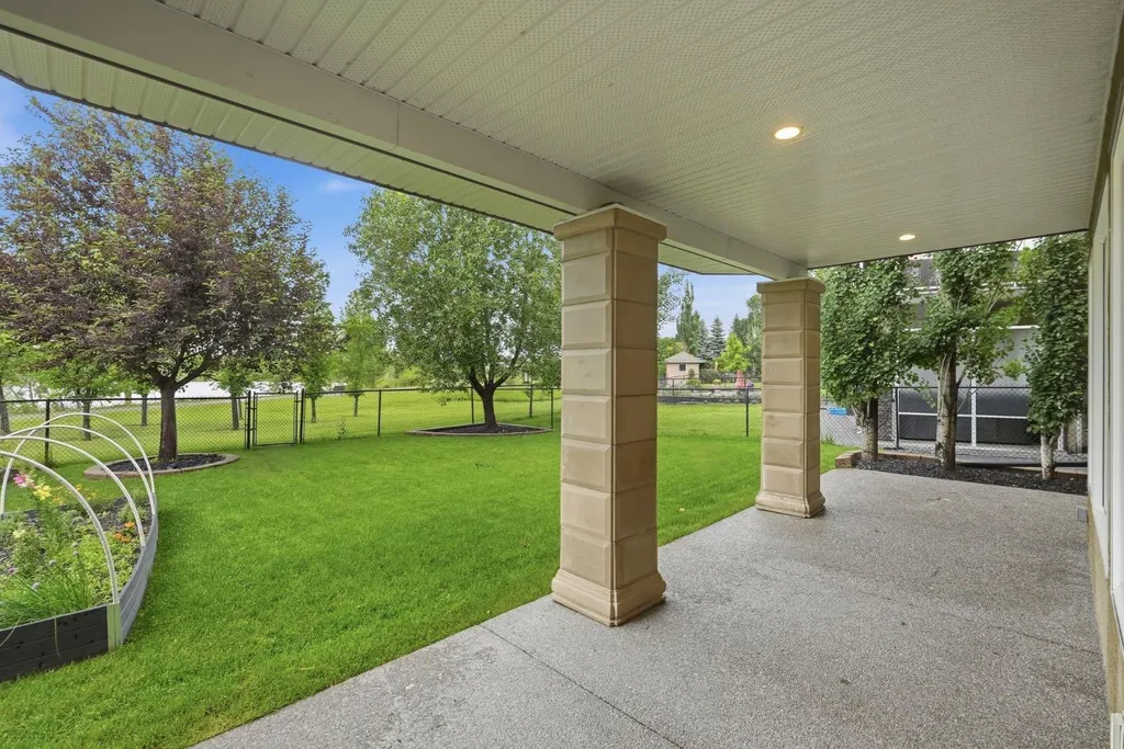 419 High Park Boulevard NW High River AB T1V 2C4
