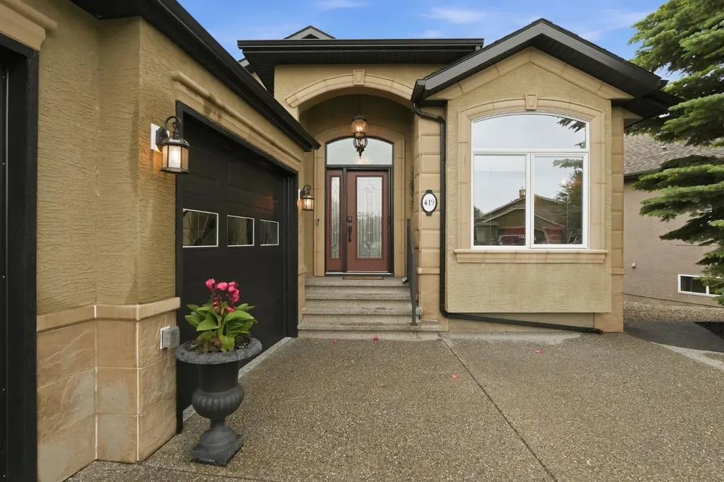 419 High Park Boulevard NW High River AB T1V 2C4
