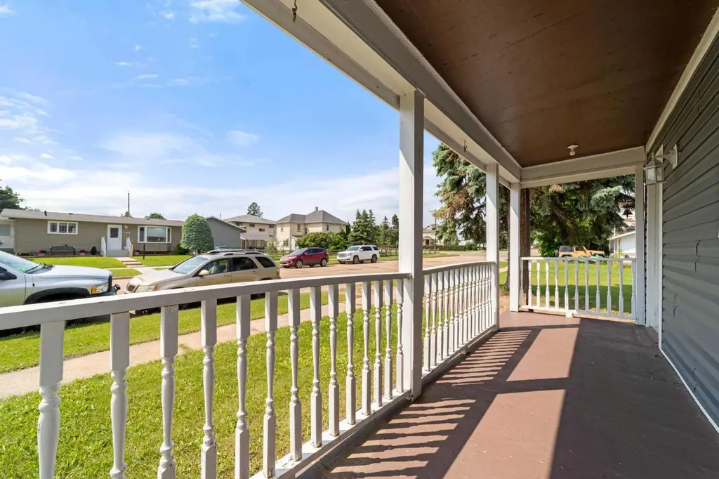 4925 54 Street Killam AB T0B2L0