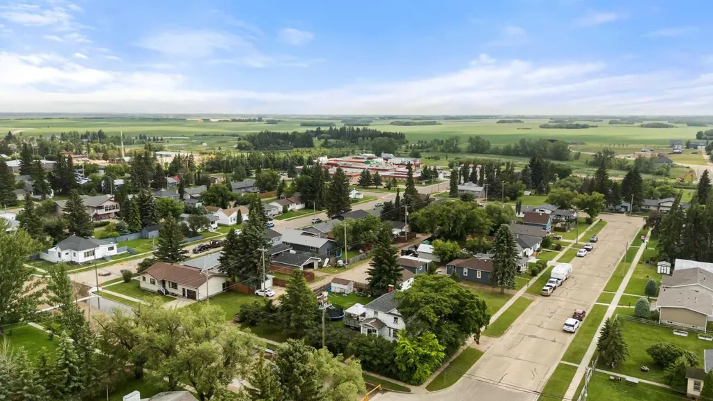 4925 54 Street Killam AB T0B2L0