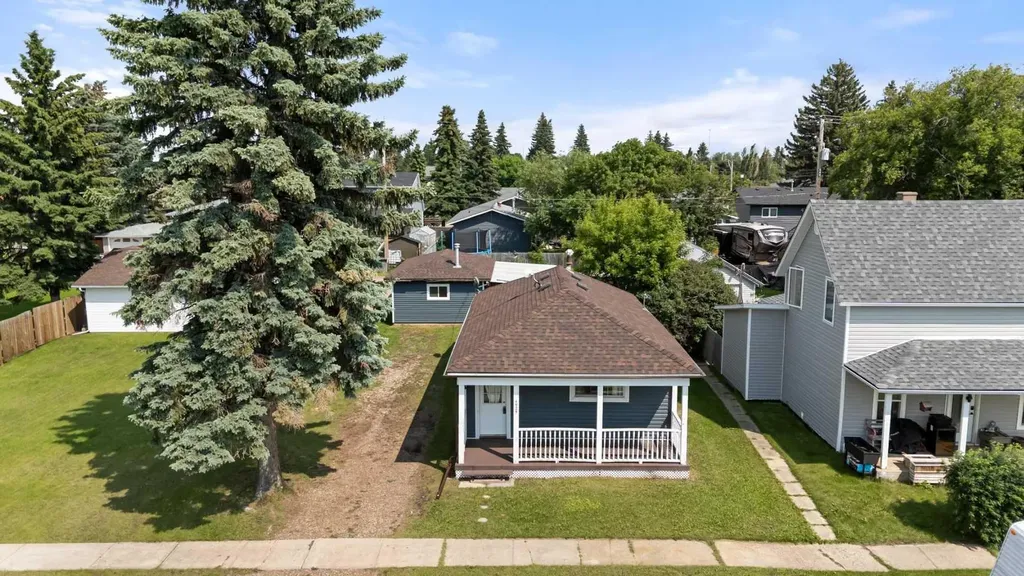 4925 54 Street Killam AB T0B2L0