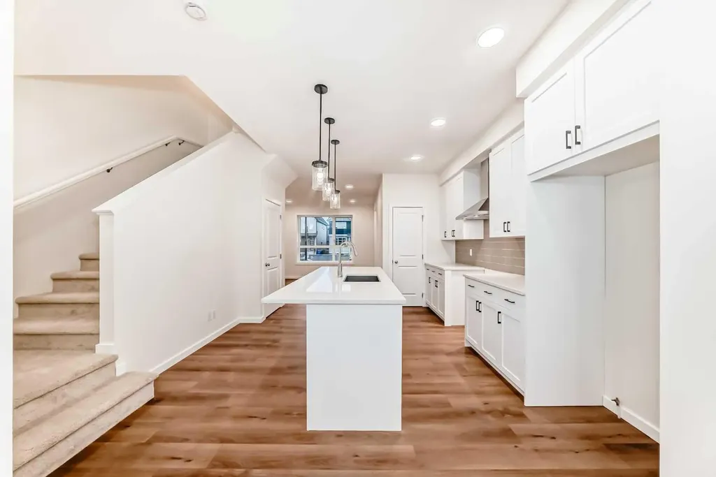 12 Savanna Place NE Calgary AB T3J 5P8