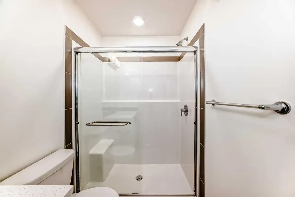 12 Savanna Place NE Calgary AB T3J 5P8