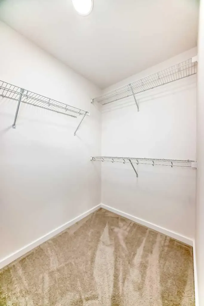 12 Savanna Place NE Calgary AB T3J 5P8