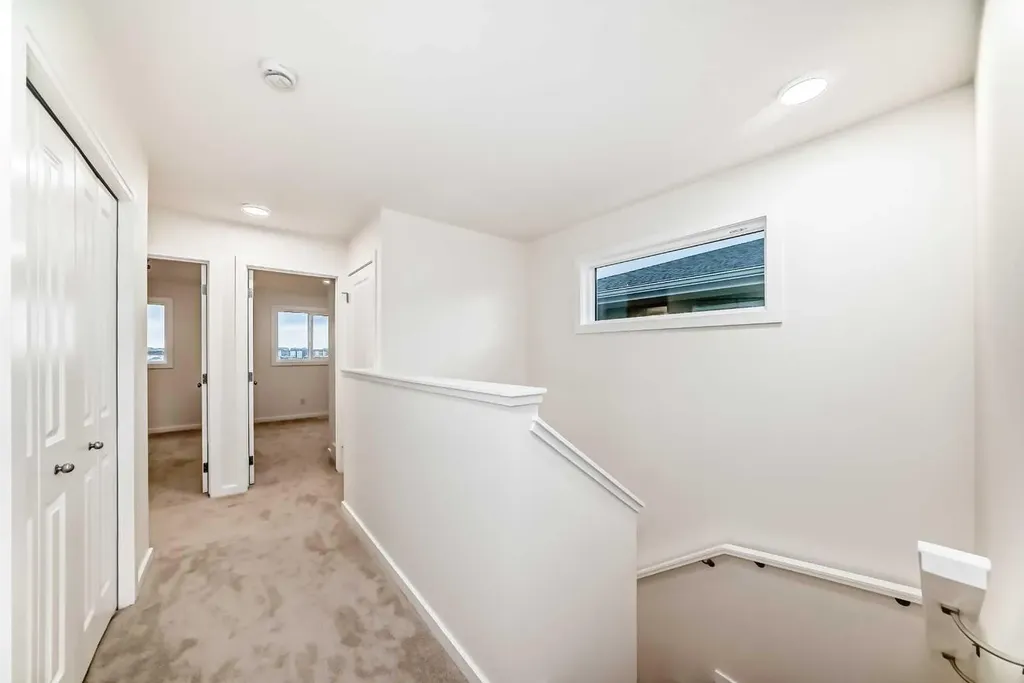12 Savanna Place NE Calgary AB T3J 5P8