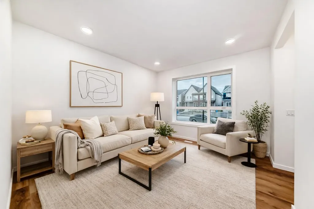 12 Savanna Place NE Calgary AB T3J 5P8
