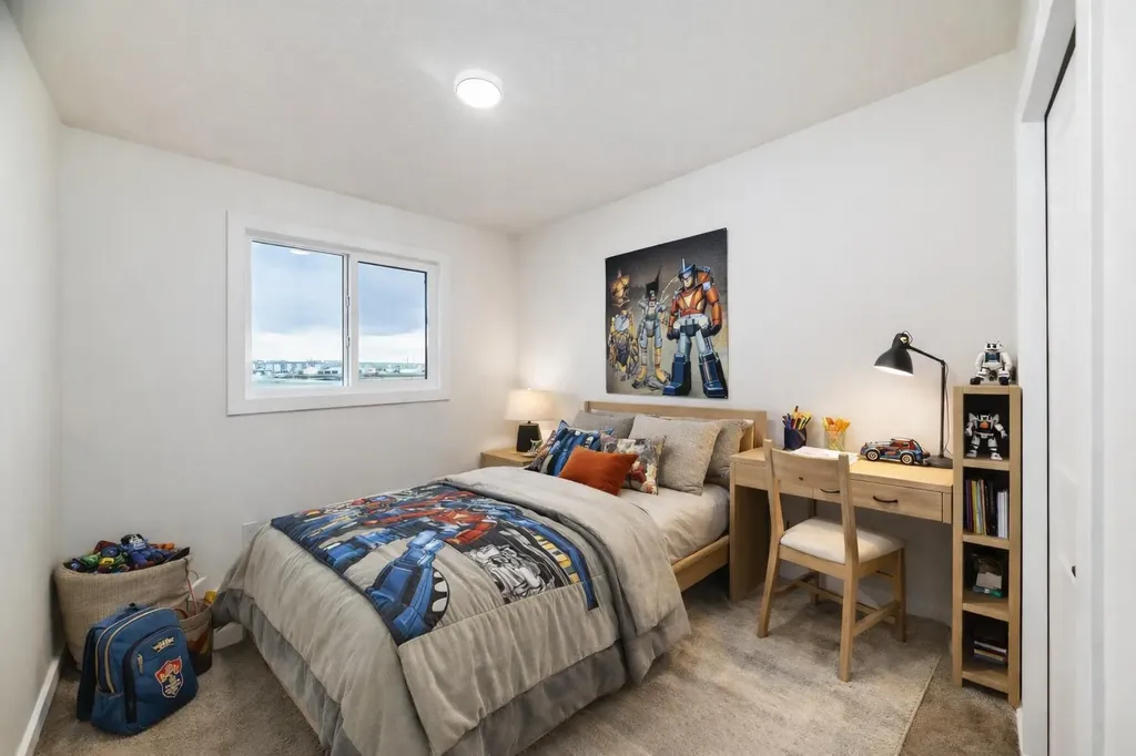 12 Savanna Place NE Calgary AB T3J 5P8
