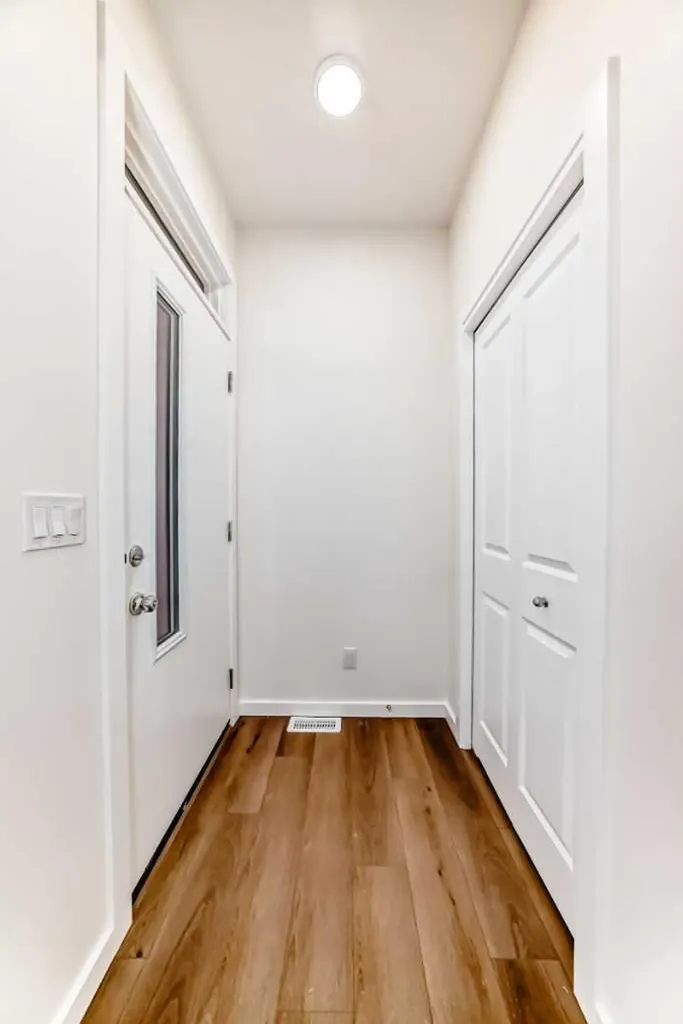 12 Savanna Place NE Calgary AB T3J 5P8