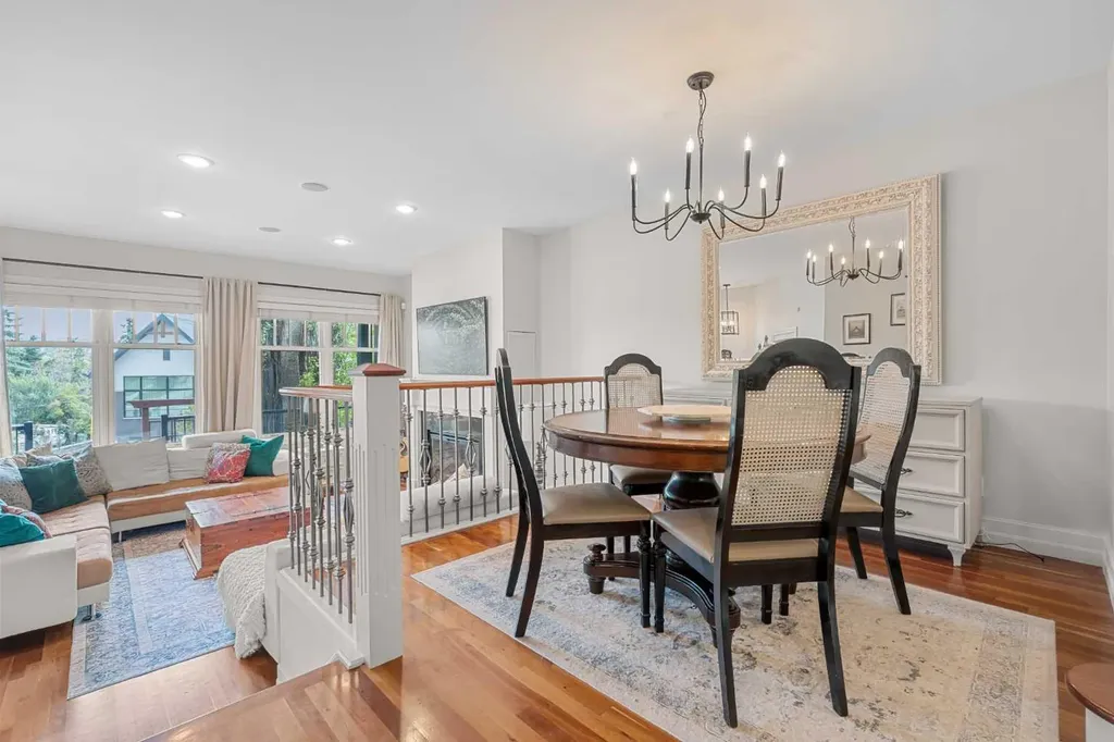 2323 19 Street SW Calgary AB T2T 4X1