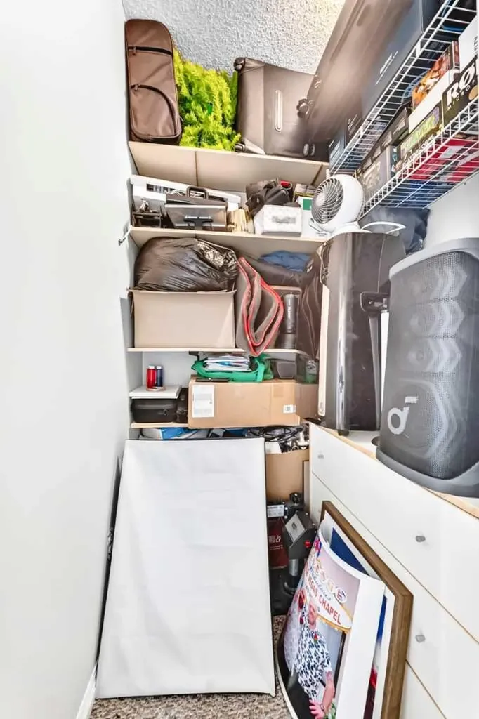 2422 Erlton Street SW Calgary AB T2S 3B6