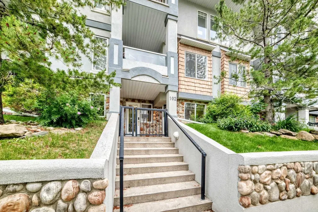 2422 Erlton Street SW Calgary AB T2S 3B6