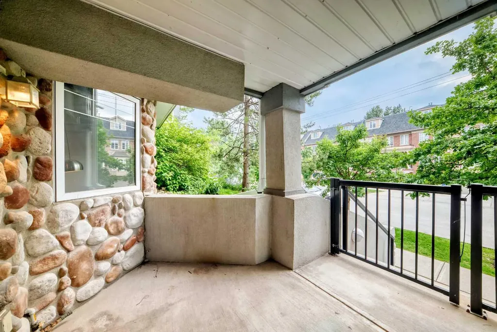 2422 Erlton Street SW Calgary AB T2S 3B6