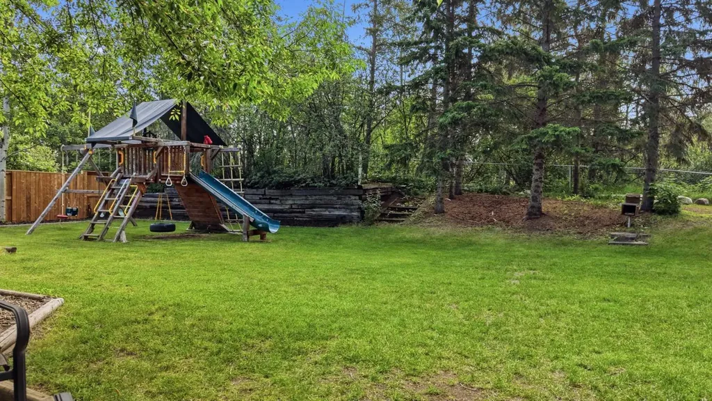 99 Piper Drive Red Deer AB T4P 1L5