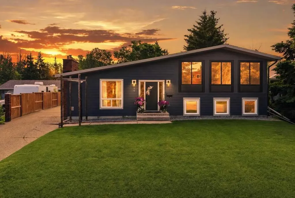 99 Piper Drive Red Deer AB T4P 1L5