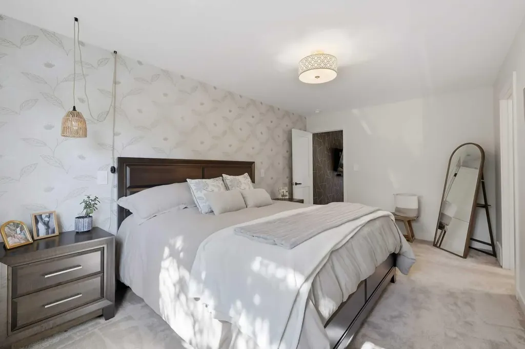 99 Piper Drive Red Deer AB T4P 1L5