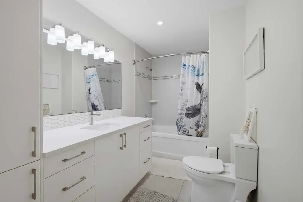 99 Piper Drive Red Deer AB T4P 1L5