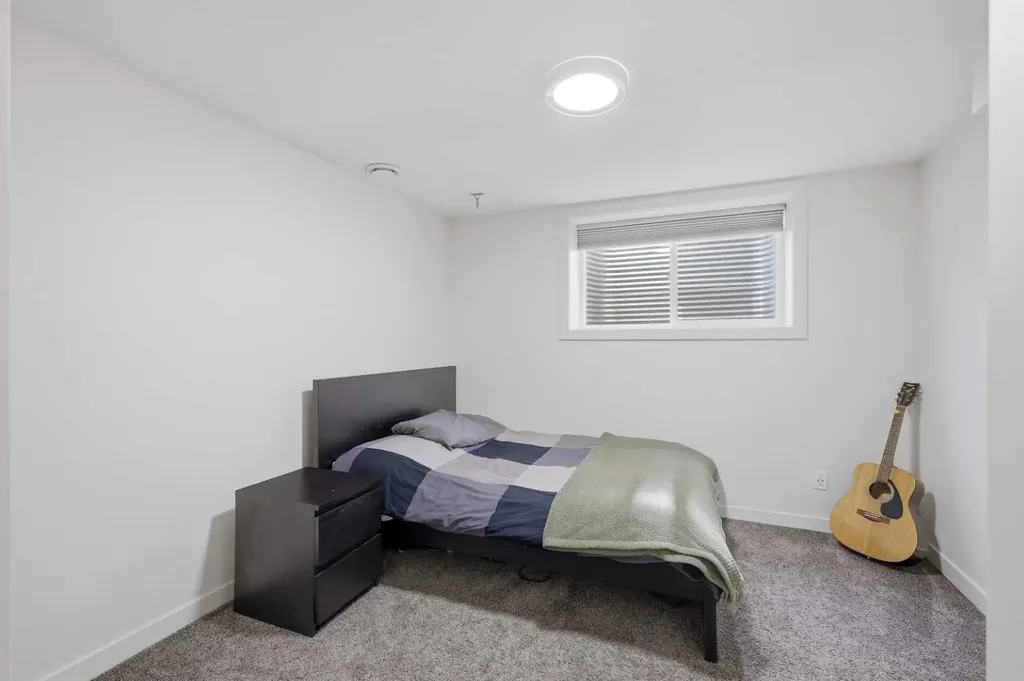 99 Piper Drive Red Deer AB T4P 1L5