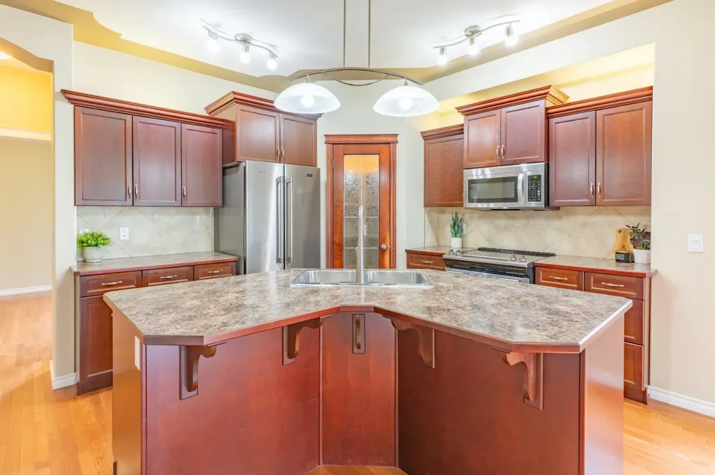48 Ranchlands Lane NE Medicine Hat AB T1C2A6