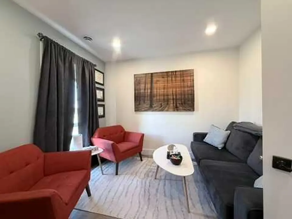 11706 104 Avenue Grande Prairie AB T8V 6K3